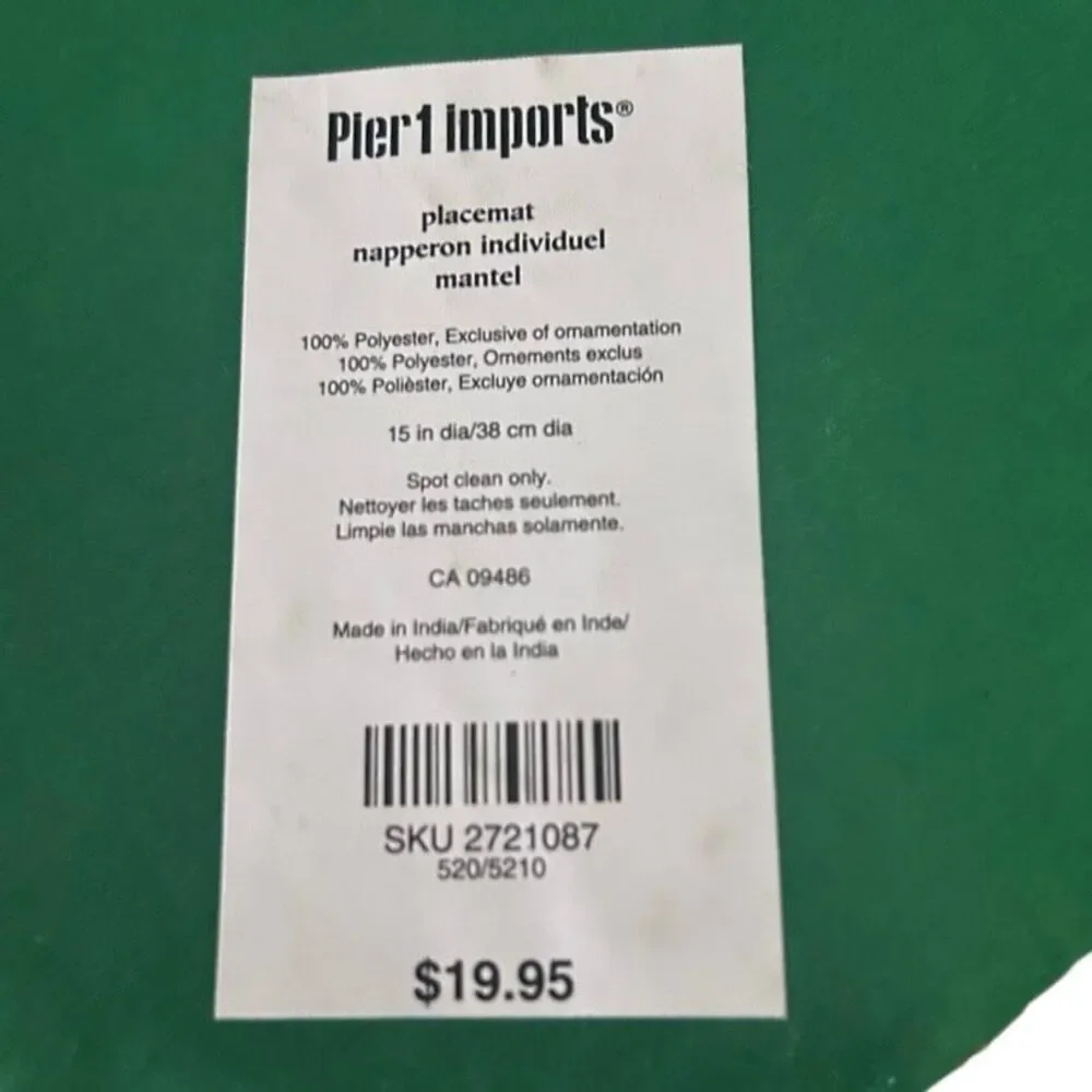 Pier 1 Imports Beaded Placemat Center Piece Green Christmas Wreath Theme